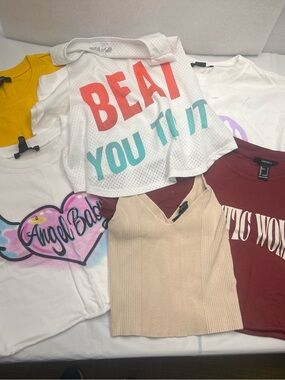 Set 6 Forever 21 Graphic Tank Top - S